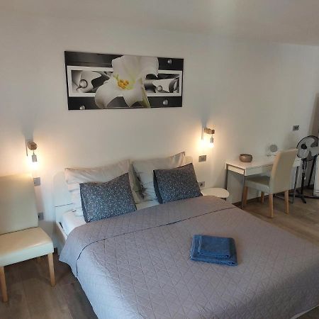 Apartment Cecil Izola Zewnętrze zdjęcie