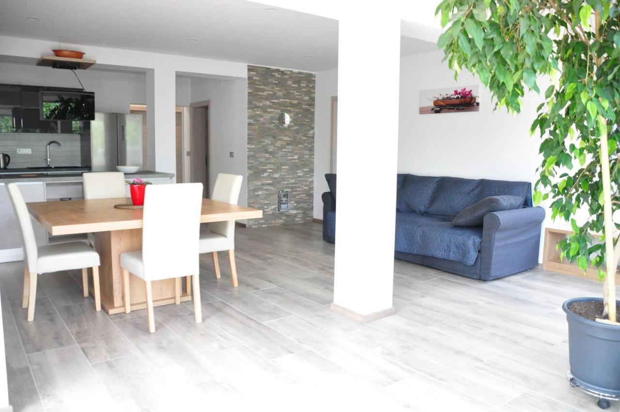 Apartment Cecil Izola Zewnętrze zdjęcie
