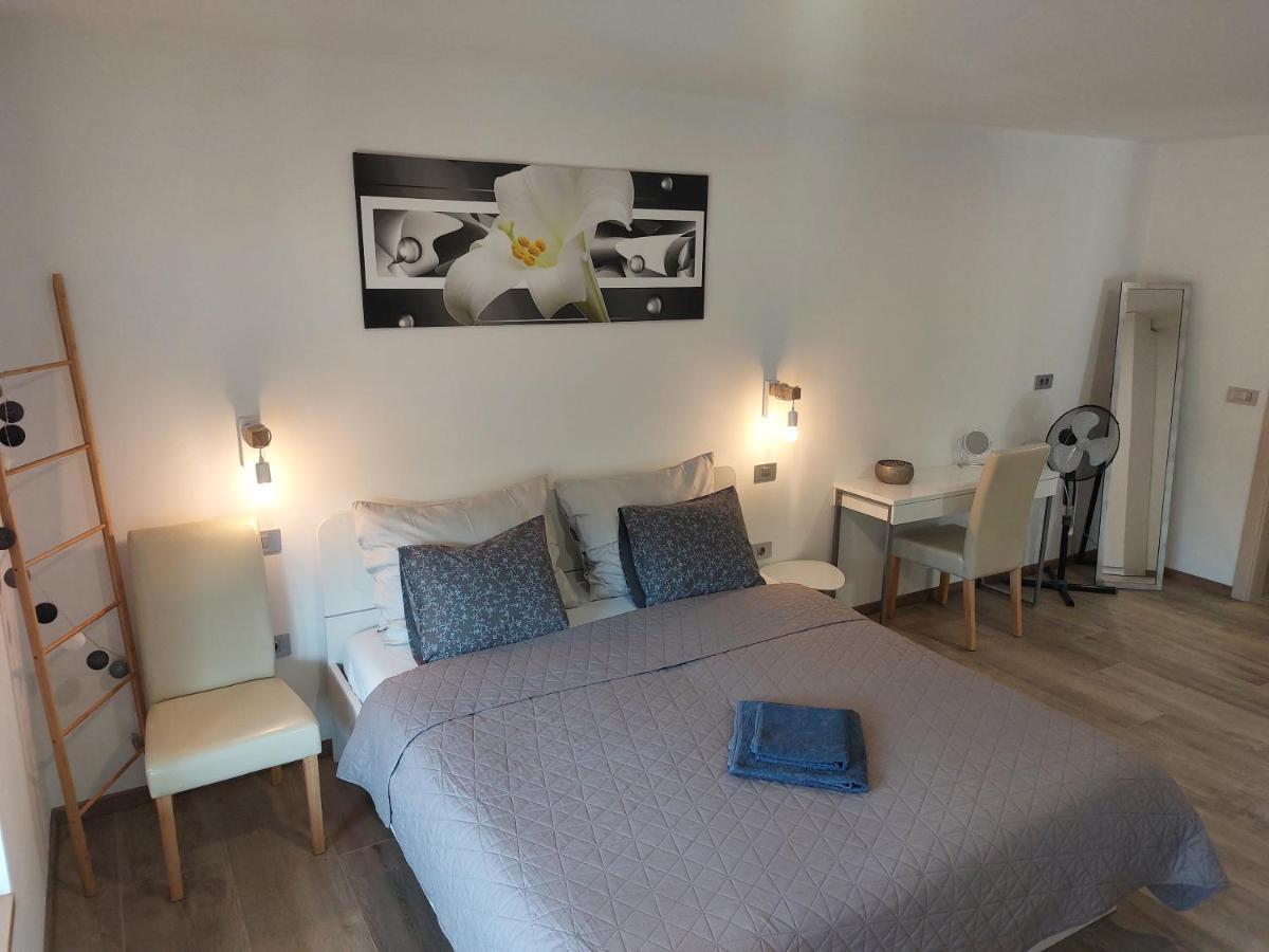 Apartment Cecil Izola Zewnętrze zdjęcie